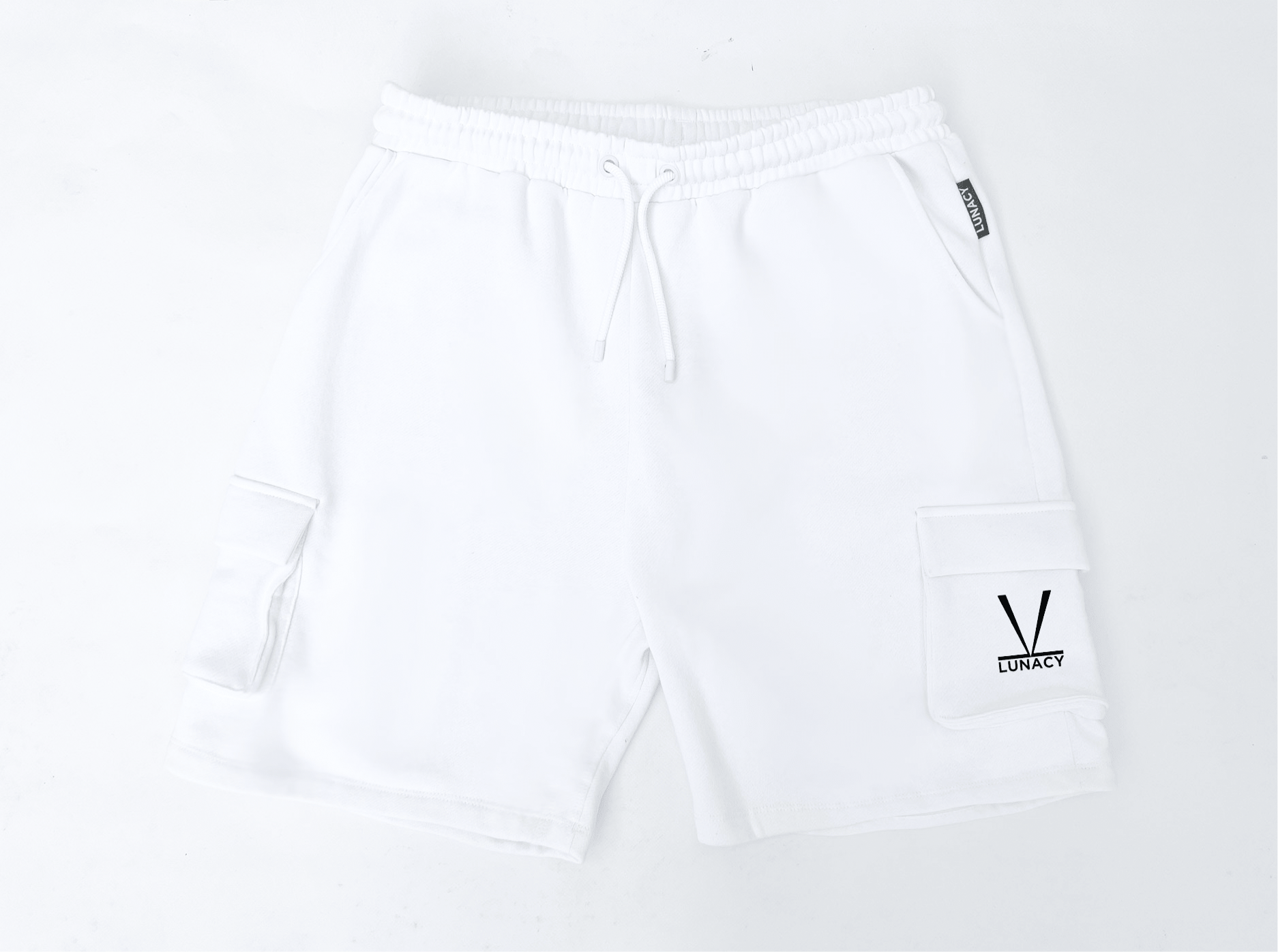 CARGO BERMUDA SHORTS - WHITE